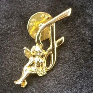 vintage gold tone pin broach cherub angel fairy with letter‎ "f"